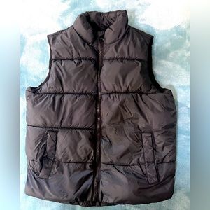 Old Navy Black Puffer Vest